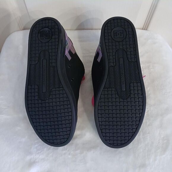 RARE DC Women's Pixie 4 Black & Pink Argyle Skateboard Shoes w Embroidered Logo - Picture 8 of 8